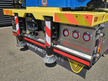 Scania S580 V8 / 8x4 / FASSI 115 t/m CRANE / RETARDER